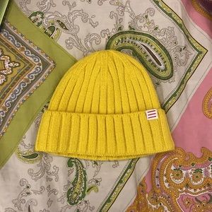 Yellow toque one size